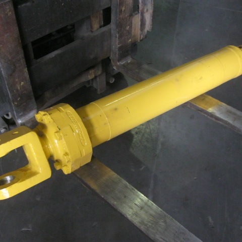 10C0203X0		Boom cylinder