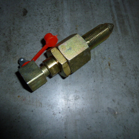 12C0225	12C0225	Oil injector