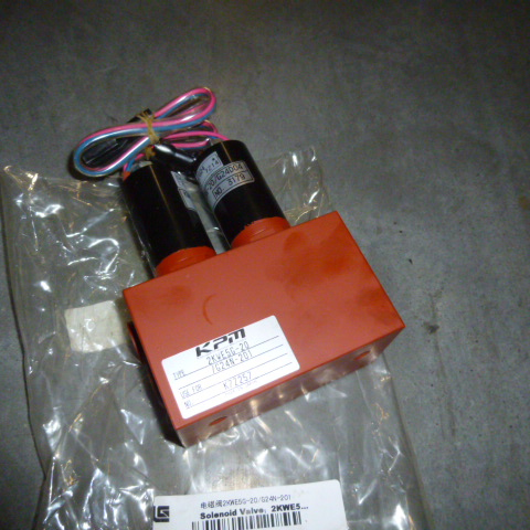 12C0672		Solenoid valve 2KWE5G-20/G24N-201