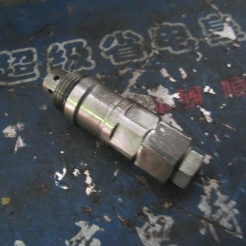 12C0946	C0003-30015	main relief valve