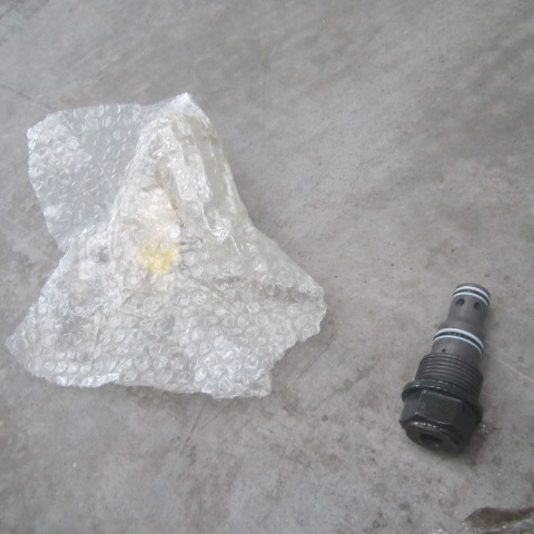 12C1167		Relief valve 671B3000-03