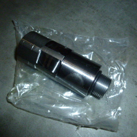 12C1332	VZ02360-0208	one-way valve; fitting