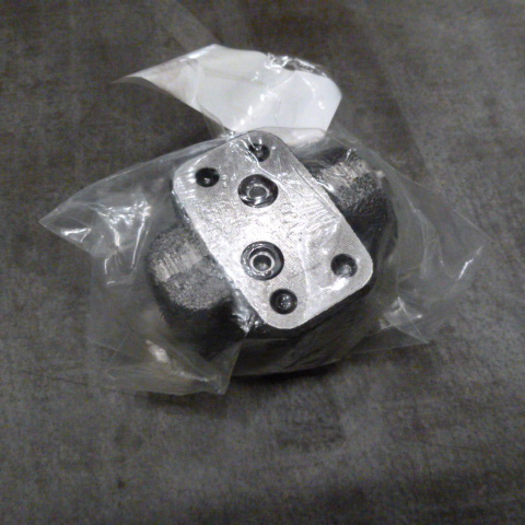 12C1349	VZ02360-2262	Locking selector valve; assembly