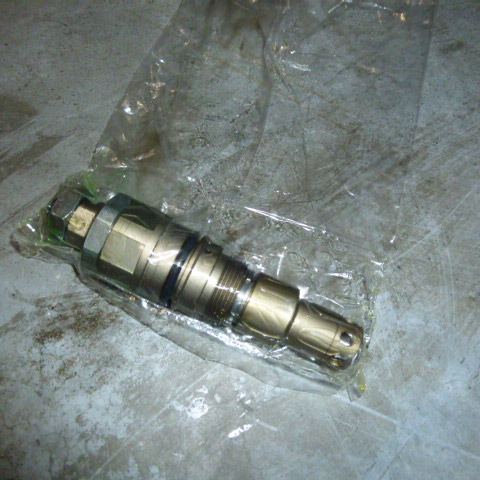 12C1353	52080110-6429	main relief valve; fittings