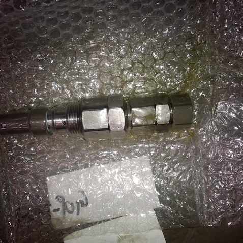 12C2415	C011B-50424	Relief valve; Lo:31.9±0.5MPa at 130L/min;Hi:34.3±0