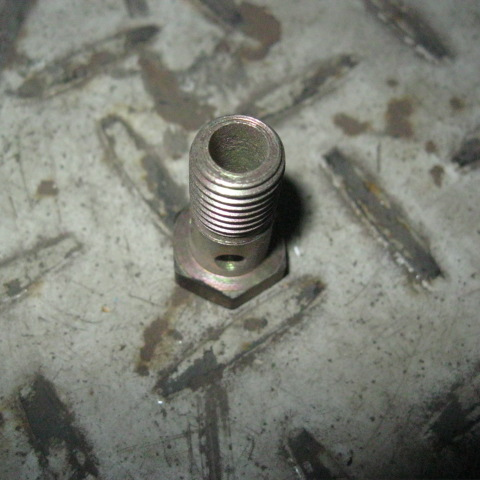 SP106397	G3916361	bolt